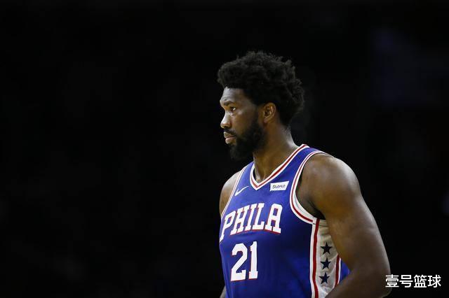 西蒙斯|四年级巨婴！罚丢球超纳什生涯，1.7亿先生彻底沦为毒瘤