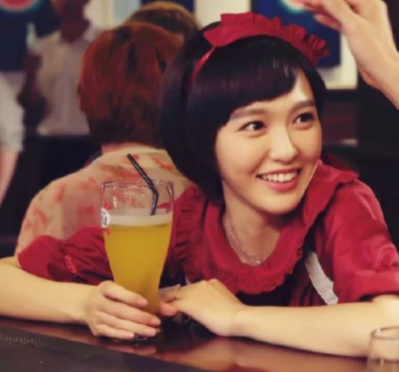 唐嫣|唐嫣晒38岁第一张自拍：最新鲜当下的我，早上好