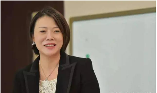 王健林 中國“女首富”誕生，年僅25歲時，身家抵得過兩個王健林！