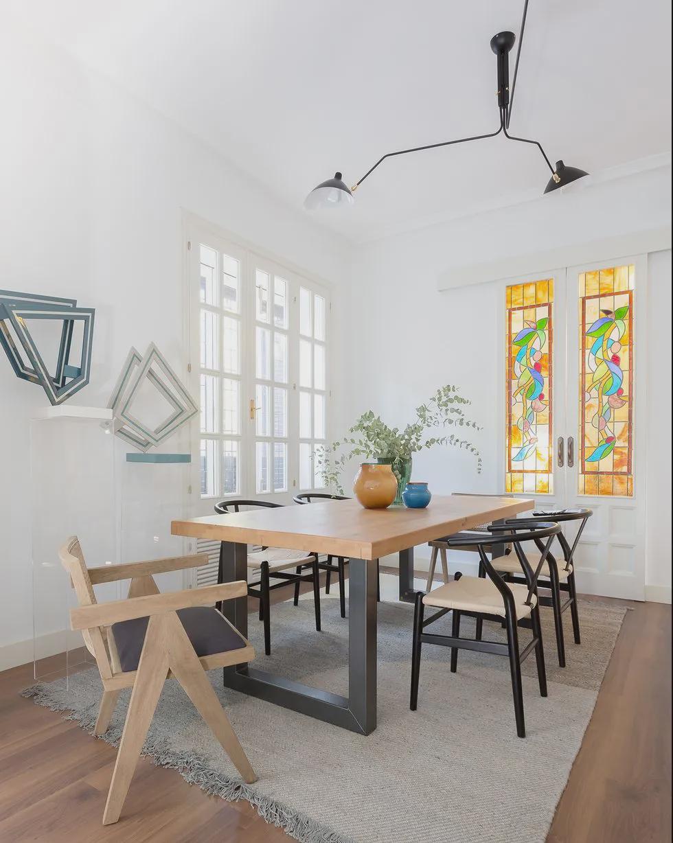 |一眼钟情这套142平,走道门洞拓宽成双开,回家都有仪式感了