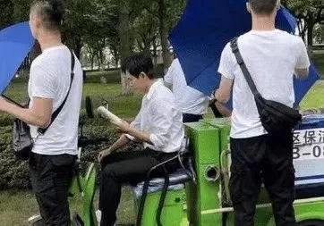 黄轩|艾小羊:有些流量明星,真是蠢得可怕