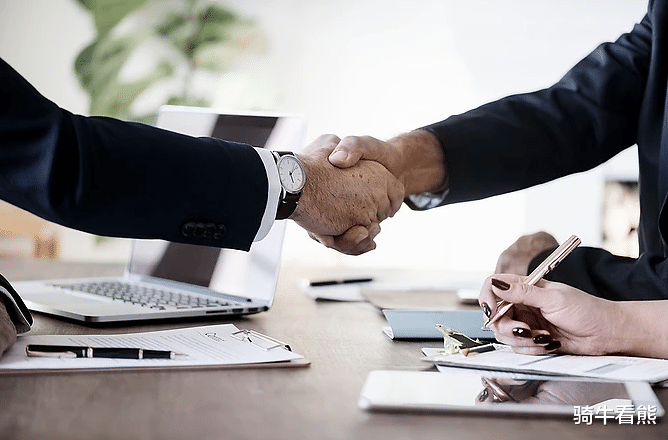 骑牛看熊 购买房子后，断供无法还贷，之前的钱还拿得回来吗？