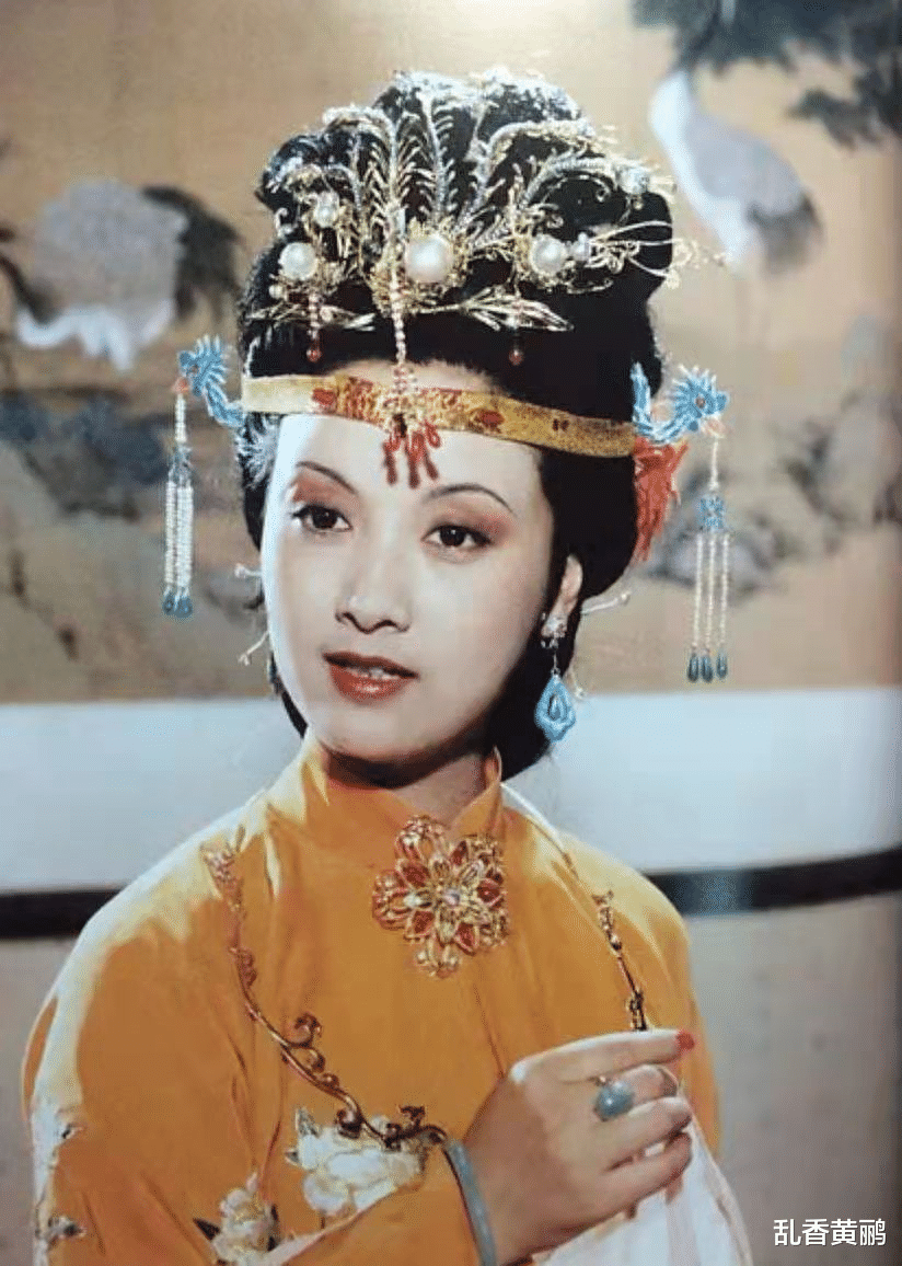 红楼梦|87《红楼梦》“金陵十二钗”年轻照片，没想到当年金莉莉这么漂亮