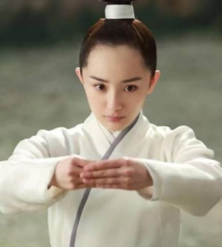 廖启智|女扮男装的6位女星，刘诗诗佟丽娅上榜，有的难辨雌雄