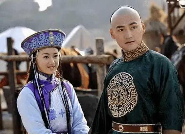 撞脸|“共用一张脸”的16对明星,最后3对如何做到“人畜不分”?