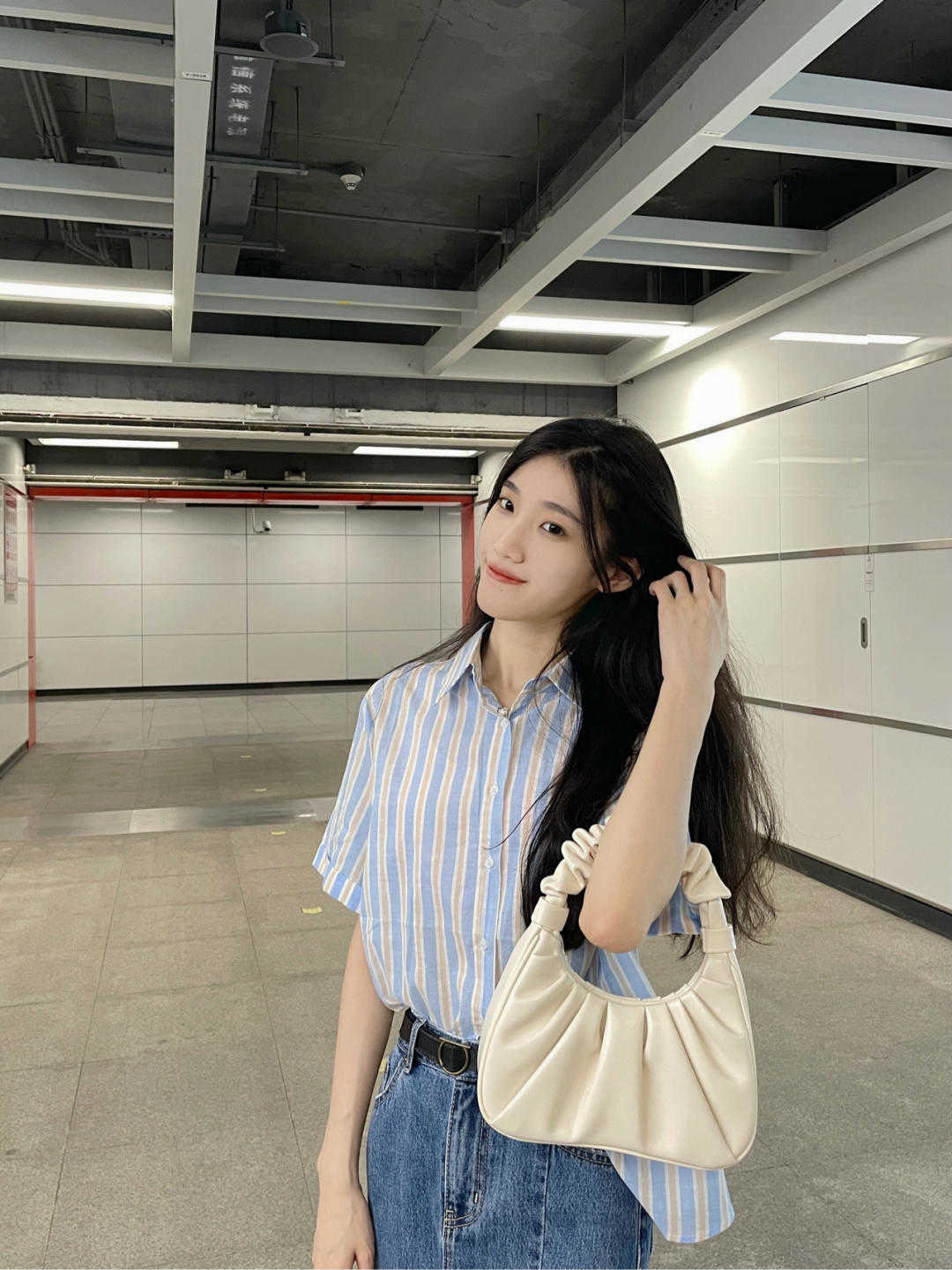 何有强|今夏的裙子：“越长越时髦”，优雅显高，这几款能让你提升气质