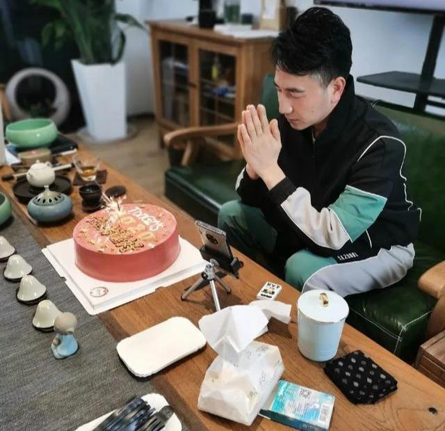 林生斌 林生斌到底有没有参与保姆放火案？各种疑点，扑朔迷离！