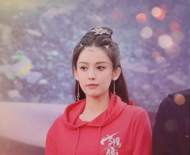 腾讯|22年9位古装美男来袭：肖战、杨洋、龚俊等领衔，腾讯优酷要对垒