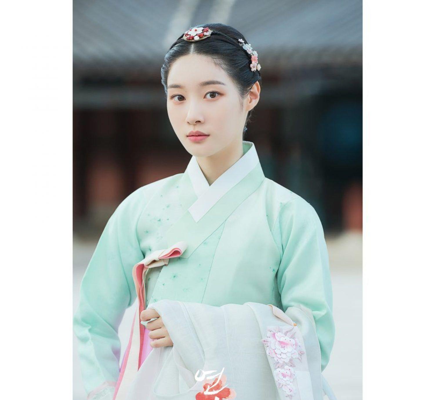 恋慕|收视率破6%！《恋慕》首播评价、剧情看点介绍，朴恩斌女扮男装