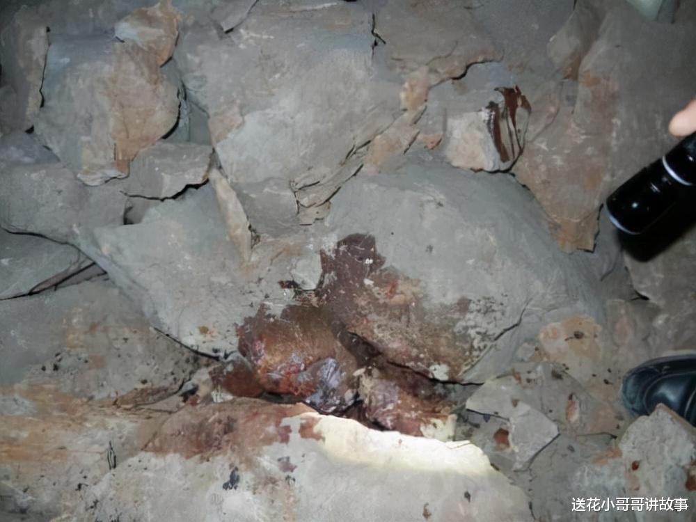 张斌 老故事:2002年,福建山洞里的女人