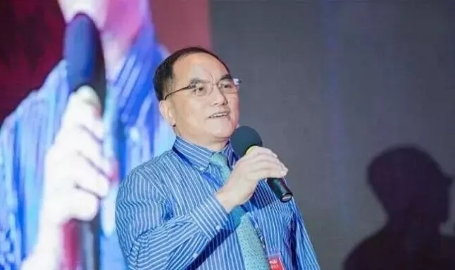 又一本土商超“坠落”! 曾拳打家乐福,脚踢沃尔玛.....