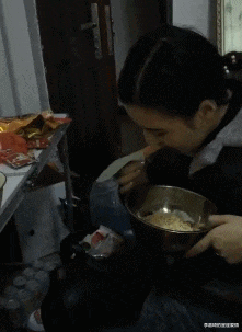 李嘉琦的星座爱情|“我去银行存钱怕被抢，但这位大妈的行为改变了我的想法”，哈哈哈！