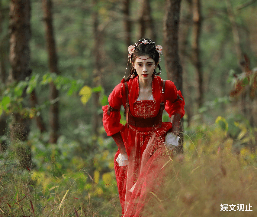 文咏珊|《误杀2》文咏珊全素颜出演，细纹斑点一览无余，观众评价却很高