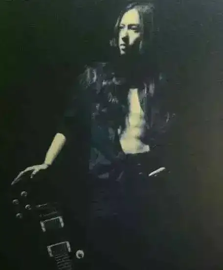 张淇|恭喜！终于爆红，他可出道了19年