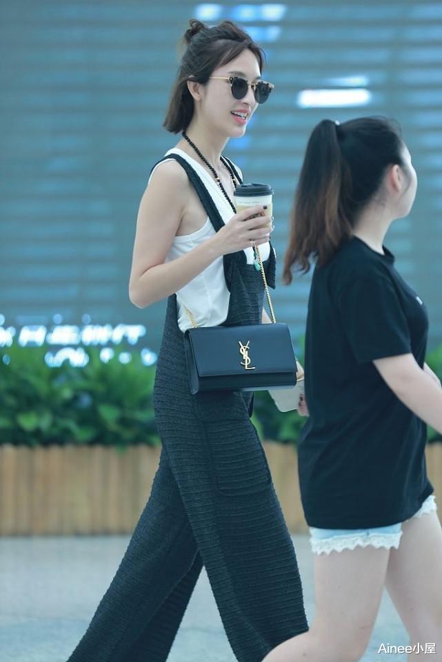 Ainee小屋|张俪身材成熟气质清纯，清凉长裙用“鱼线”吊着，白嫩肌肤惹眼