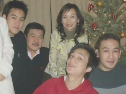 赵雅芝|赵雅芝放弃“装嫩”，恢复66岁该有的样貌，这次终于变回老奶奶