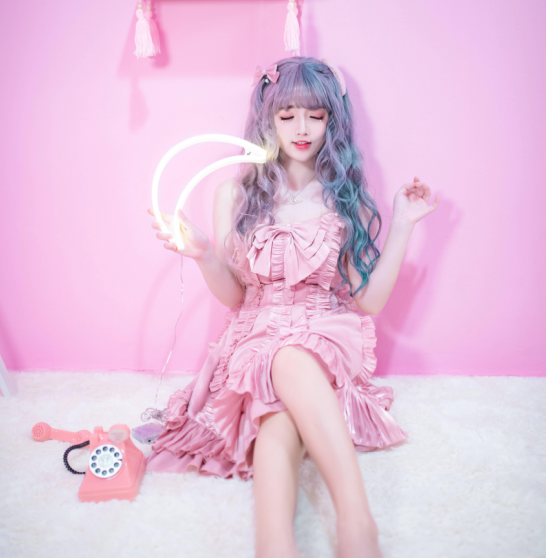 王奕萌|被调侃出肉装后，王奕萌终于醒悟了，公开承诺要开始减肥了