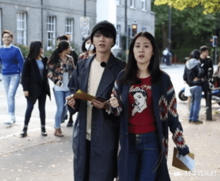 张碧晨|31岁张碧晨未婚生子后首现身，失去美颜颜值太真实，腰围却成焦点