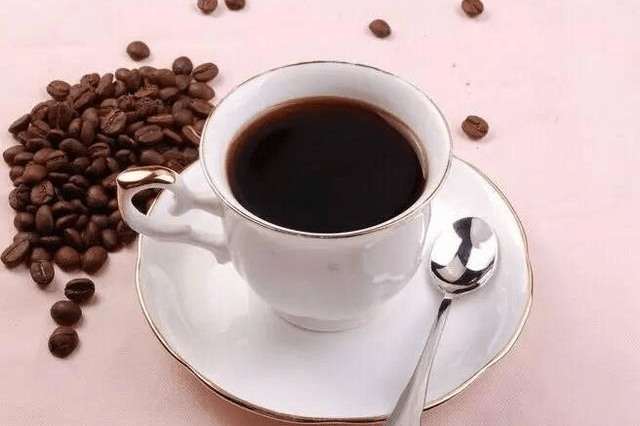 挚爱宝宝一生|喝桑葚酒好处有哪些？男女都可以常喝，别傻傻的还不知道