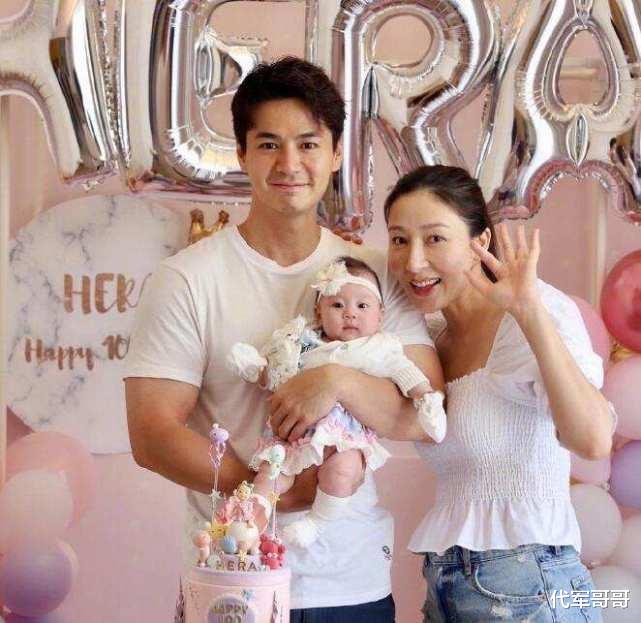 韦唯|盘点2021年生二胎的8大女星，看看谁最幸福？