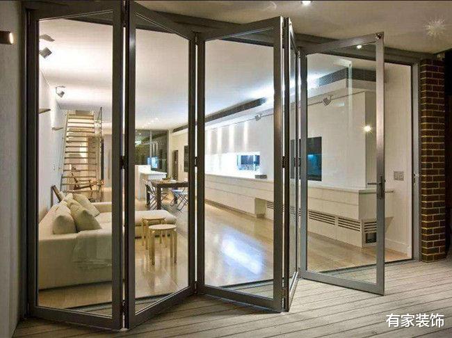 郑州家装公司，阳台门怎么选择才好？