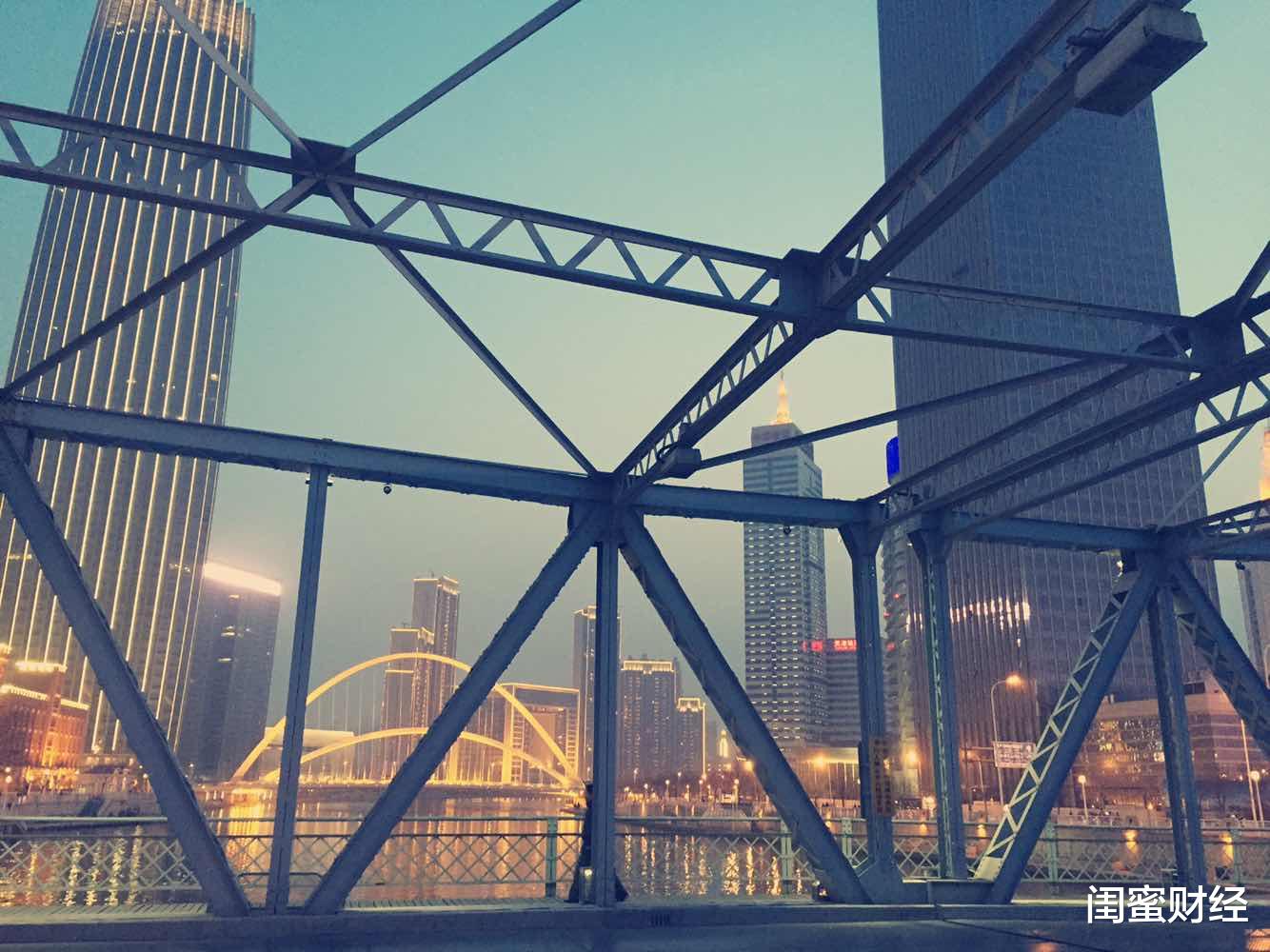 楼市|再闯港交所!中梁百悦智佳的命运,在未来三四线楼市身上?