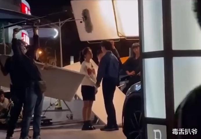 郭俊辰|《少年派2》最新路透，赵今麦郭俊辰牵手好甜，满屏都是CP感！