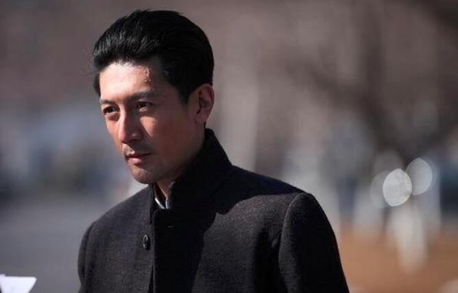 张鲁一|又一部谍战片悄然来袭，张鲁一领衔主演，两大女主更是让人惊喜