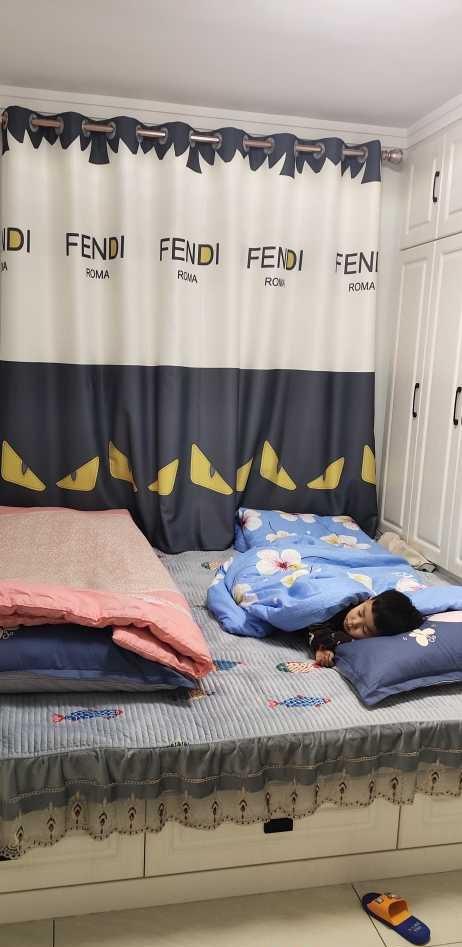 全屋贴壁纸，简约风格设计超温馨，穷装也可以很美很温馨