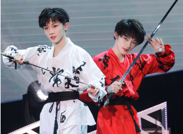 宋亚轩|粉丝都说爱豆宋亚轩，会一直是宋亚轩，这是他的初心