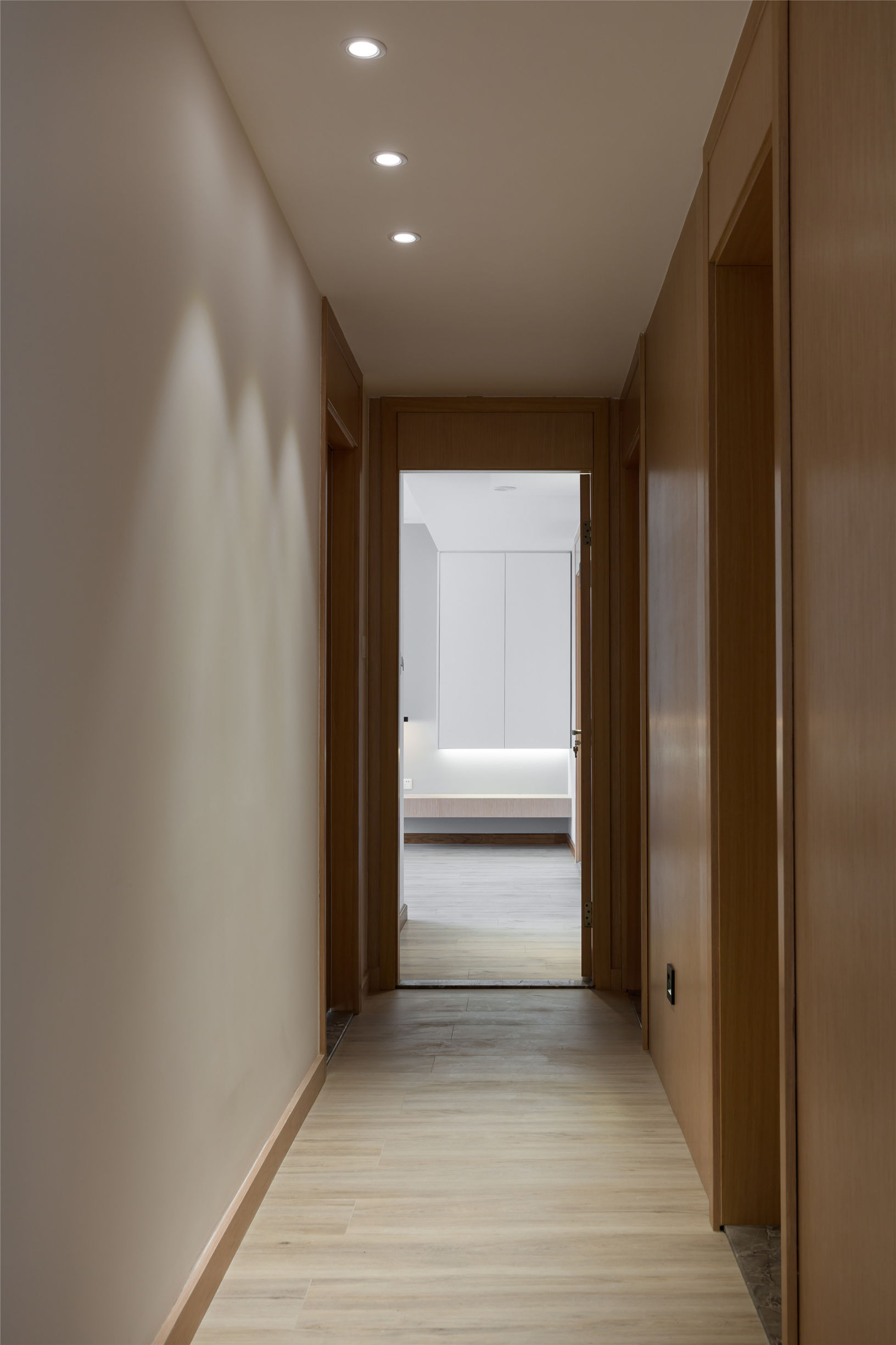 老公装修的新房,花了25w的效果,这是家吗?是快捷酒店吧?