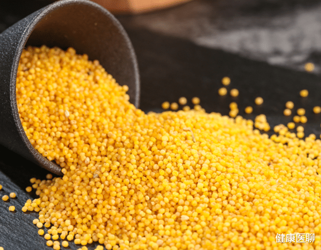 血糖|小米粥养胃,加上它效果加倍,隔三差五喝一碗,脾胃都变好!