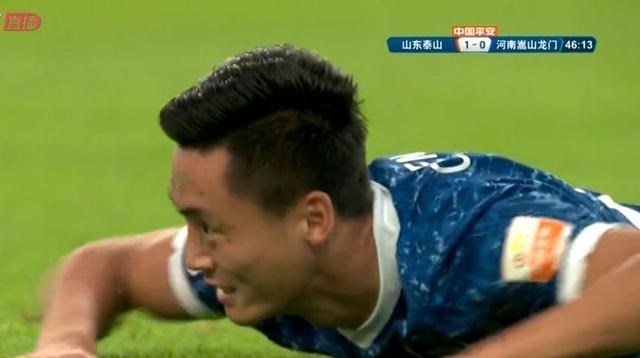 憨爸爸育儿|费莱尼错过梅开二度，刘彬彬助攻郭田雨破门，泰山队2-0嵩山队