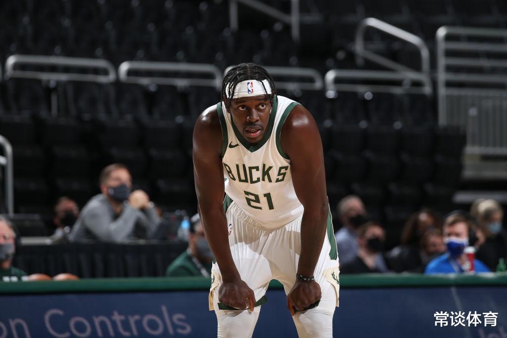 字母哥|4年1.6亿美元续约达成!霍乐迪表现获肯定,他能否助球队冲出东部