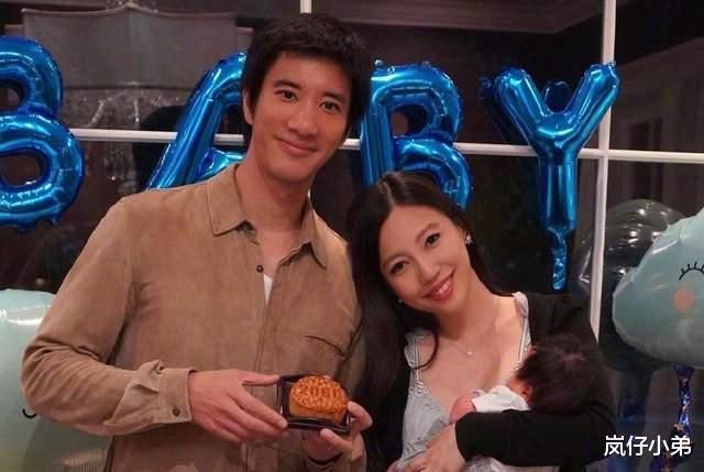 王力宏|王力宏丑闻过后首次现身,跟记者对峙,两大综艺节目删除相关信息!