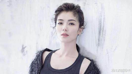 贾青|她曾被公认“国民媳妇”，因私生活混乱尽毁前途，也慢慢消失在演艺圈