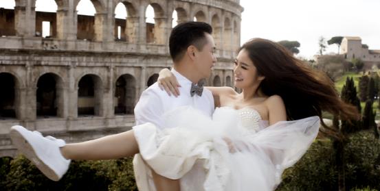 胡歌|《仙剑》16年，月如嫁富豪，紫萱开启傻白甜，他却毁容无缘主角