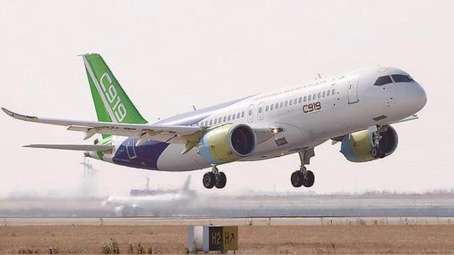 小朱聊育儿|美国捏住C919“命门”，国产材料不过关，试飞时被迫更换进口产品