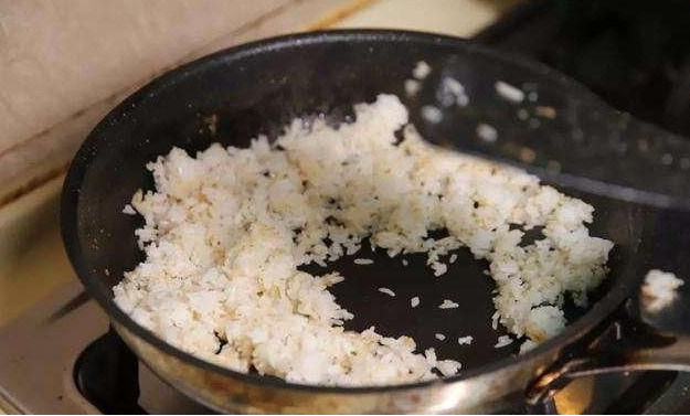 睡眠|甲状腺癌是“吃”出来的？提醒：睡觉若有4种表现，可能甲功已经很差了