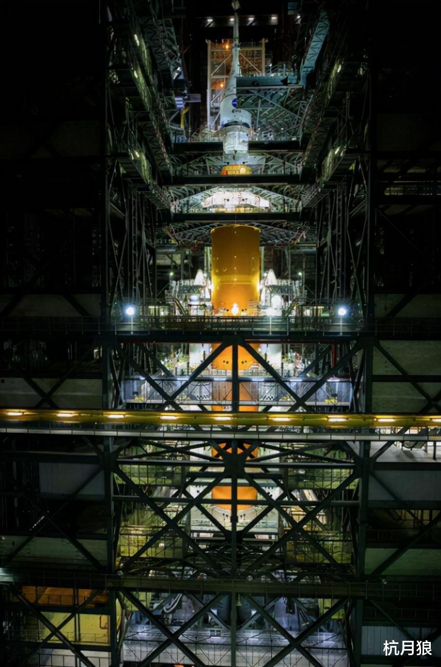 NASA新型火箭“SLS”完成!新型宇宙飞船猎户座于2022年2月发射