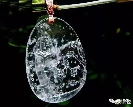 |翡翠带棉属“尤物”还是“瑕疵”