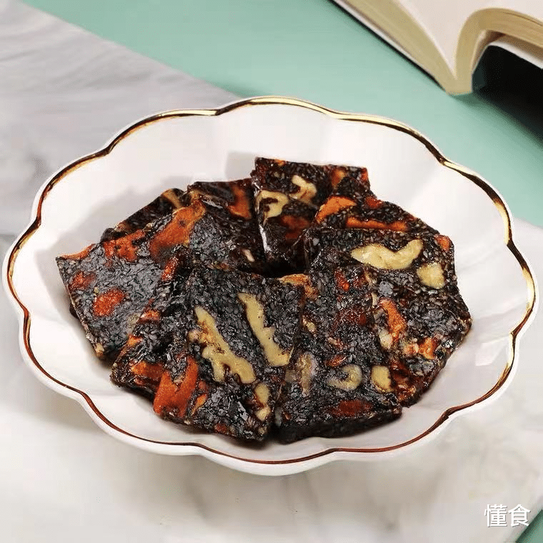 美容 冬季女性想皮肤好，常备这3种美食，美容养颜抗衰老，好吃还不胖