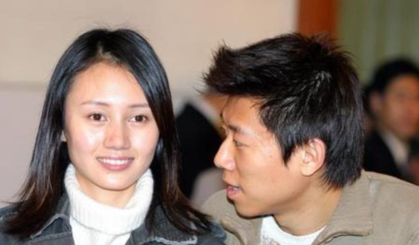 孙莉|8位情史干净的内地美人，何赛飞嫁给初恋38年，孙莉为黄磊隐退