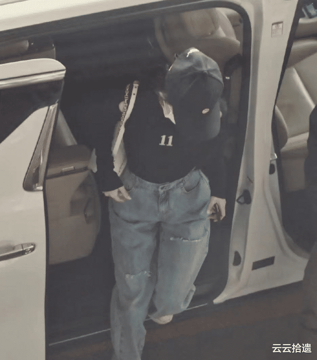 赵丽颖|赵丽颖离婚后看儿子成麻烦，男方家庭太过强势，频返上海争抚养权