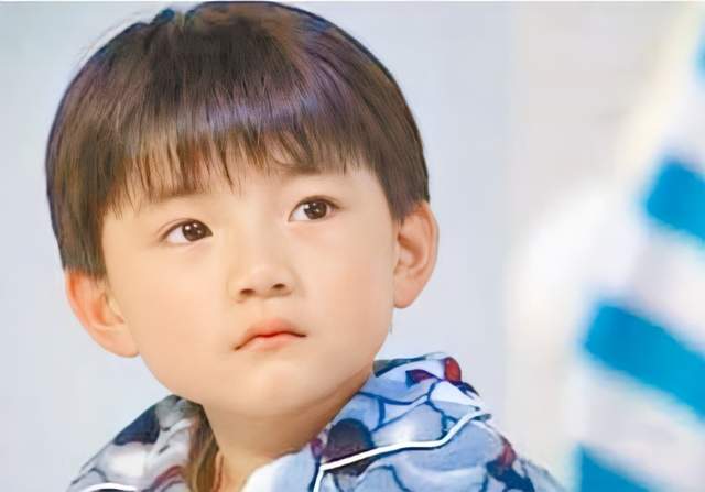 王欣逸|从知名童星到杀人犯，被判17年：他到底经历了什么？