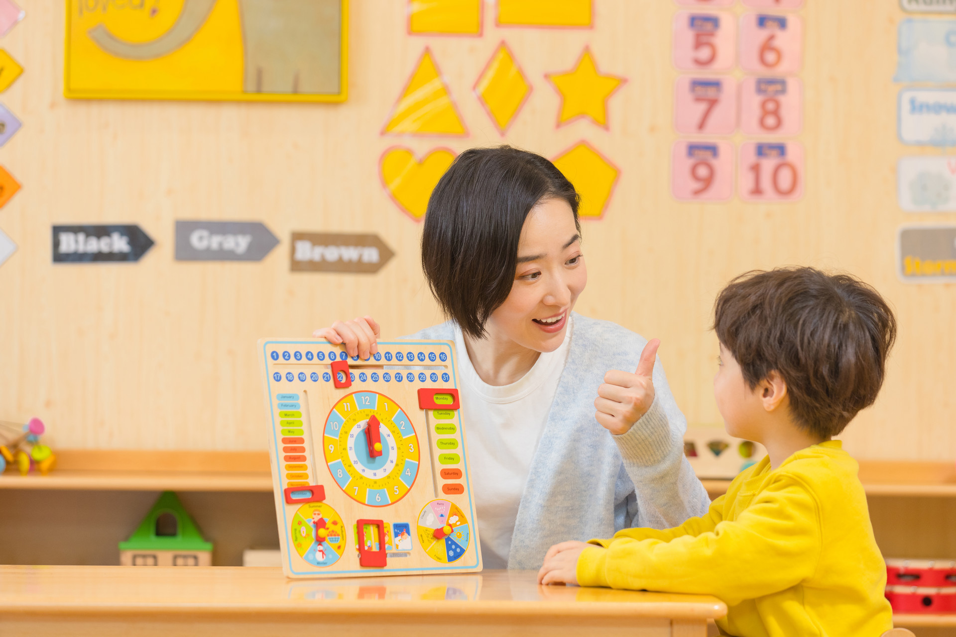 胡萝卜妈妈育儿说|孩子是不是读书的料，从上幼儿园就能看出来，有这几个特征