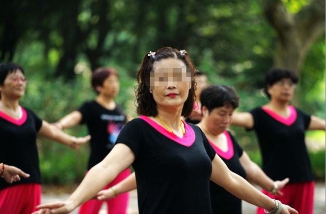 39健康网 53岁阿姨一周7次“613”，查出肝癌，医生怒斥：钢铸的肝也扛不住