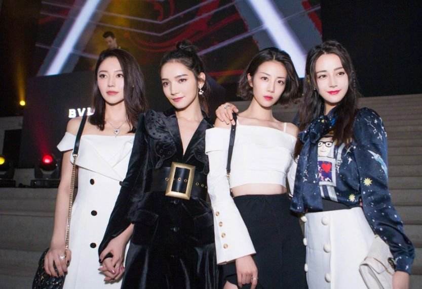 杨幂|她当红时选择和杨幂解约，以为自己名气很高，如今沦落到卖洗发水