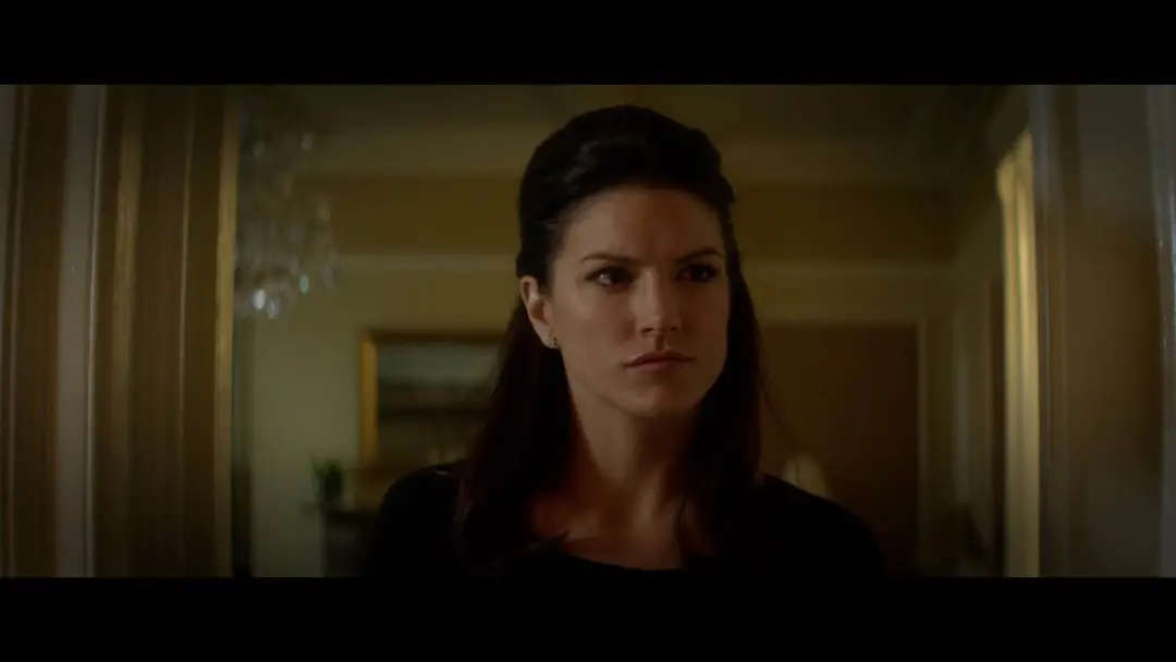 李佳琦|李佳琦又翻车了,带货直播中多次讽刺旁边的工作人员