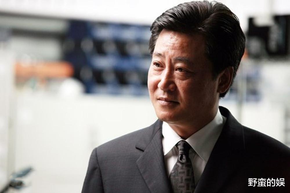 赵宝刚|时隔13年，赵宝刚回归谍战剧，曾在《青春斗》“扑街”后蛰伏3年